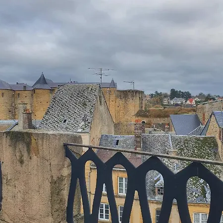 Green & Cosy, View On Sedan's Medieval Castle * Sedan